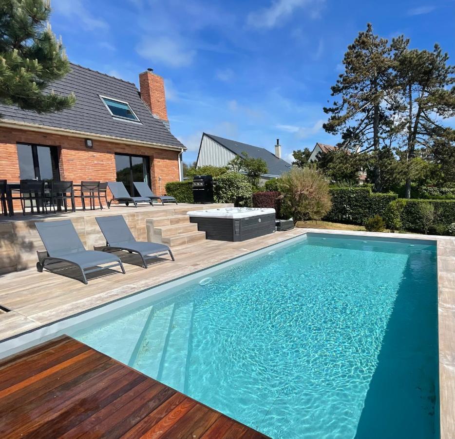 Superbe Maison Avec Piscine Et Jacuzzi Dans Les Dunes Ambleteuse Luaran gambar