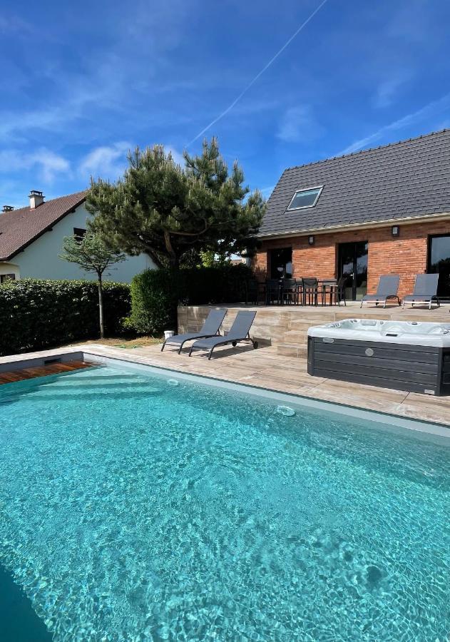 Superbe Maison Avec Piscine Et Jacuzzi Dans Les Dunes Ambleteuse Luaran gambar